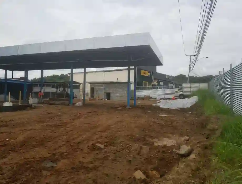 An alternative description of the cover image