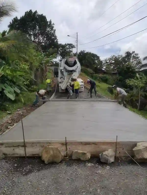 An alternative description of the cover image